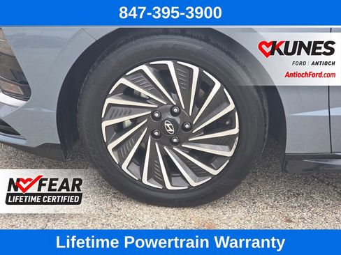 Used 2025 Hyundai Sonata SEL FWD image 12