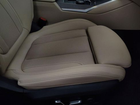 Used 2025 BMW i4 xDrive40i w/ M Sport Package image 28