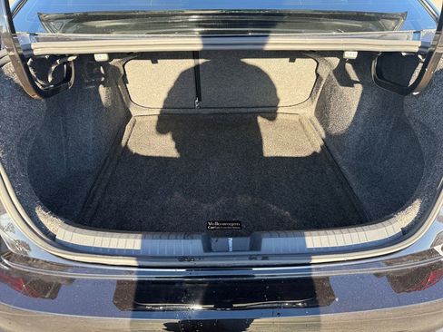 Used 2022 Volkswagen Jetta SE image 21