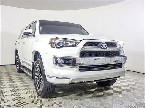 Used 2018 Toyota 4Runner Limited RWD image 1
