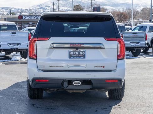 Used 2021 GMC Yukon XL AT4 w/ AT4 Premium Plus Package image 4
