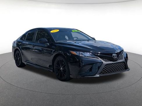 Used 2020 Toyota Camry SE AWD/4WD image 7