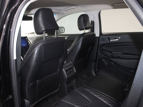 Used 2024 Ford Edge Titanium AWD/4WD image 24