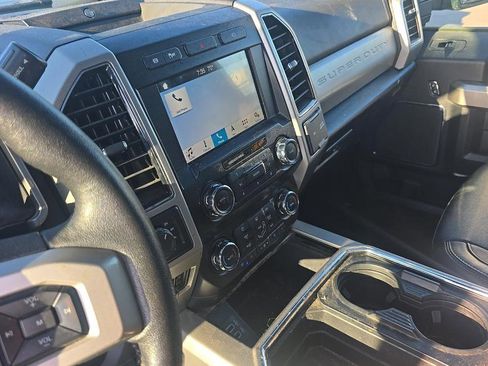 Used 2019 Ford F250 Lariat w/ Lariat Ultimate Package AWD/4WD image 13
