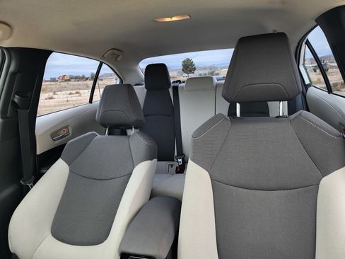 Used 2020 Toyota Corolla L image 15