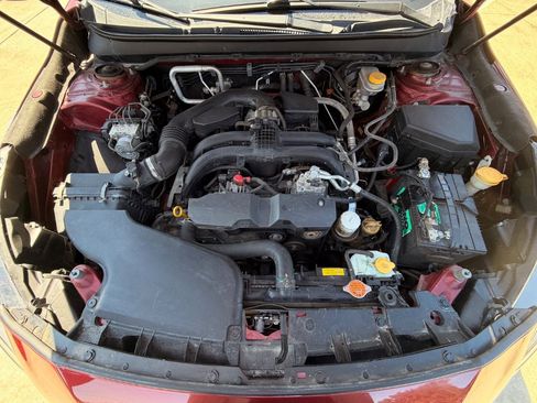 Used 2017 Subaru Outback 2.5i Limited AWD/4WD image 8