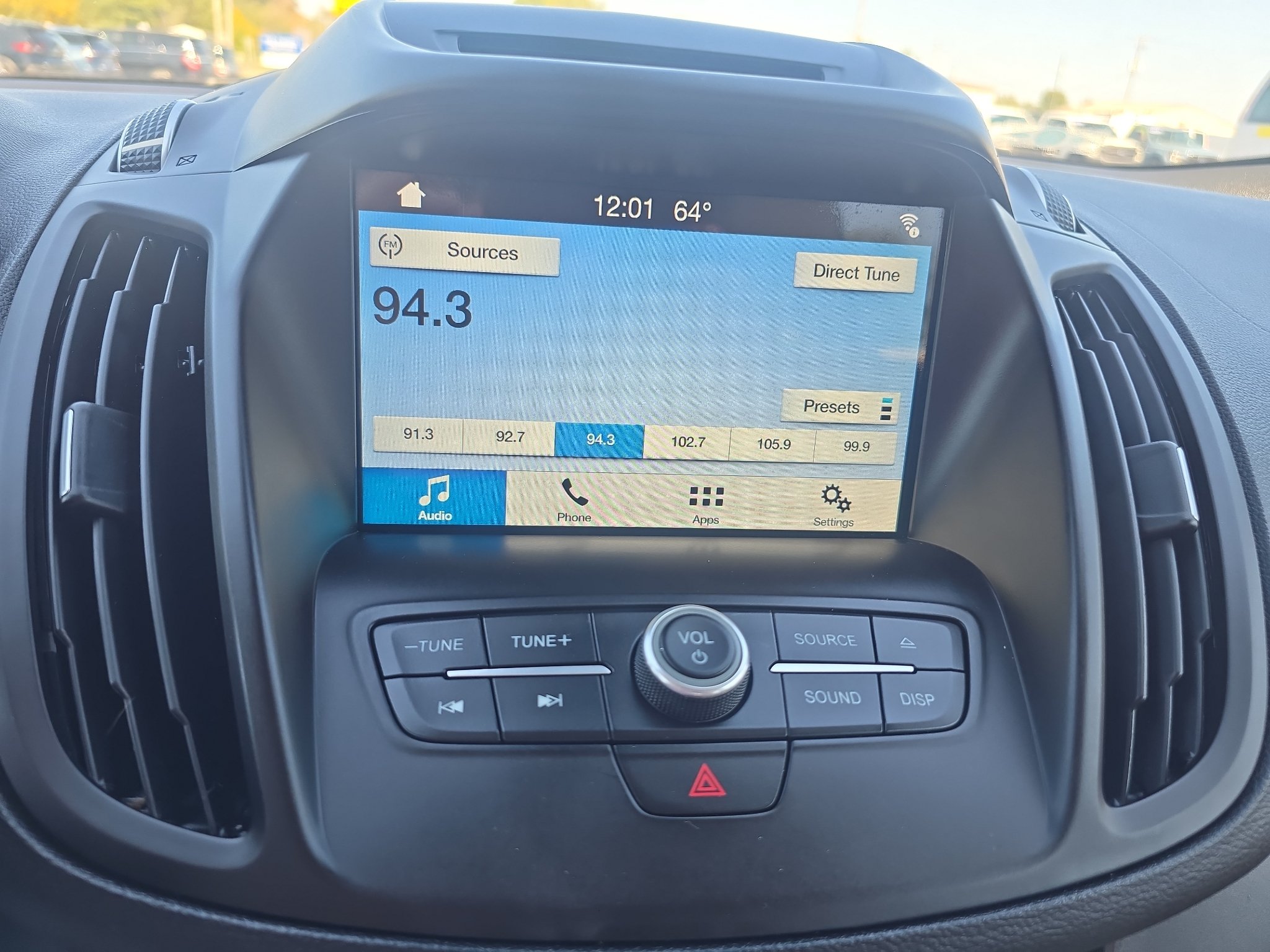 Used 2018 Ford Escape SE w/ Ford Safe & Smart Package FWD image 22