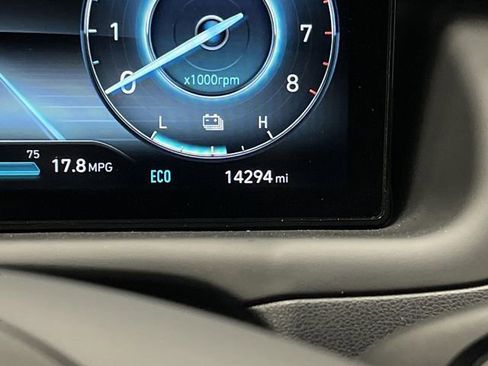 Used 2022 Hyundai Tucson SEL image 6