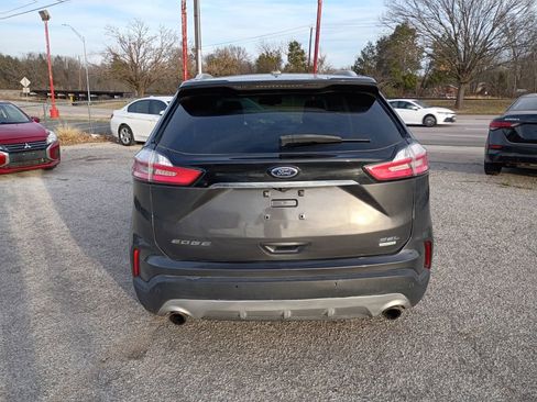 Used 2020 Ford Edge SEL w/ Convenience Package FWD image 6