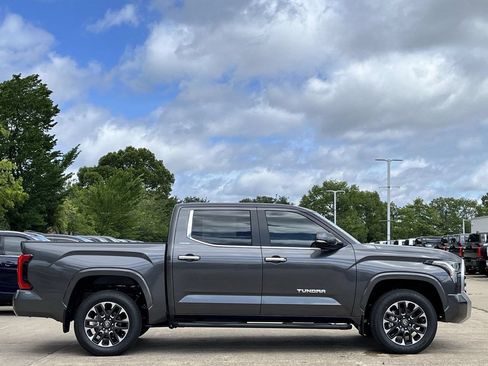 New 2026 Toyota Tundra Limited AWD/4WD image 3
