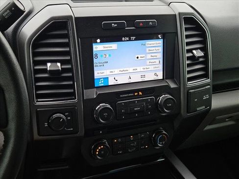 Used 2018 Ford F150 XLT w/ Equipment Group 302A Luxury RWD image 13