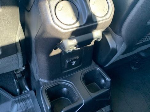 Used 2020 Jeep Gladiator Rubicon image 18