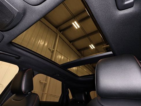 Certified 2023 Ford Edge ST-Line w/ Cargo Accessory Package image 37