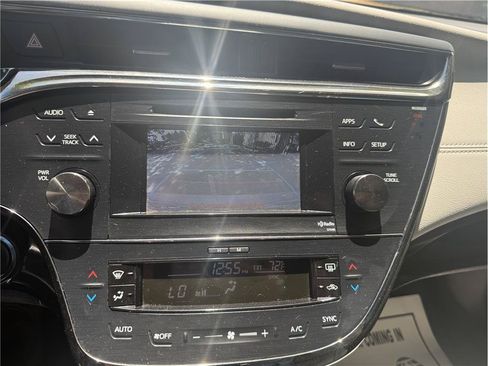 Used 2014 Toyota Avalon XLE Premium w/ Preferred Accessory Package FWD image 14