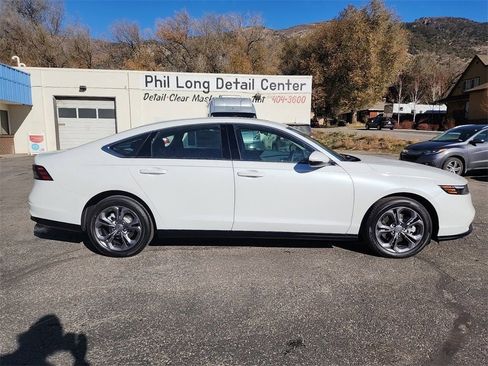 New 2025 Honda Accord EX-L image 3