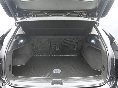 New 2026 Buick Envision Sport Touring AWD/4WD image 9