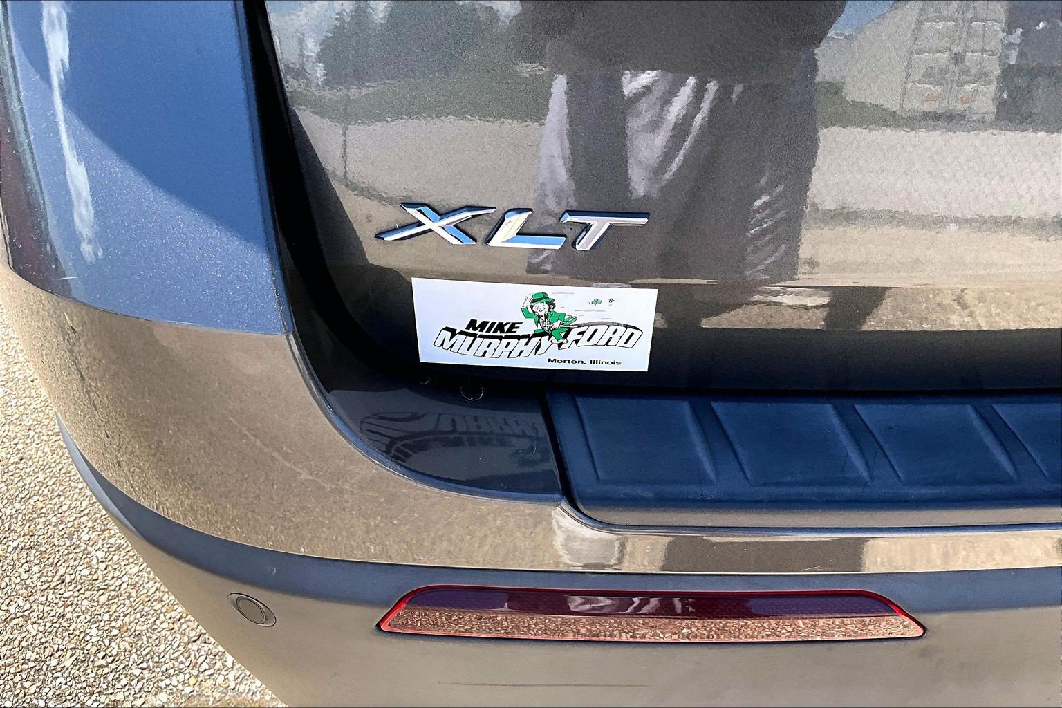 Used 2020 Ford Explorer XLT w/ Equipment Group 202A RWD image 8