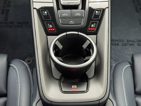 Used 2025 Porsche 911 Carrera image 35