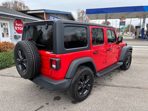 Used 2021 Jeep Wrangler Unlimited Sport image 4