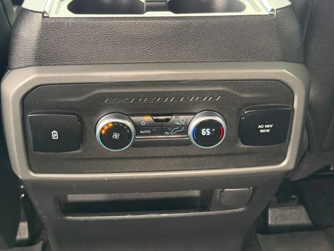 Used 2021 Ford Expedition XLT AWD/4WD image 31