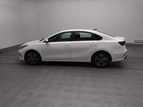 Used 2024 Kia Forte LXS image 3