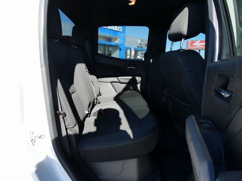 Certified 2024 GMC Canyon Elevation w/ Trailering Package image 17