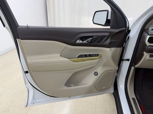Used 2019 GMC Acadia Denali FWD image 21