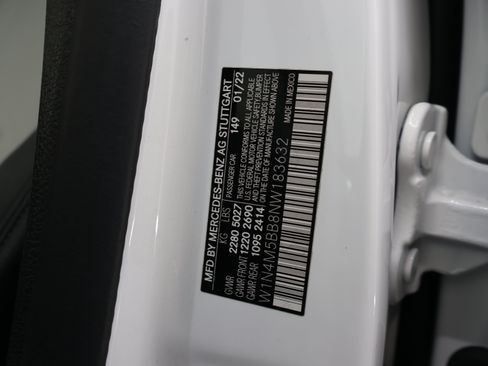 Used 2022 Mercedes-Benz GLB 35 AMG 4MATIC image 89