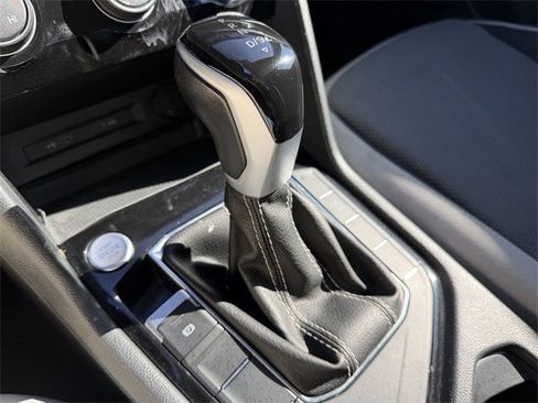 Used 2024 Volkswagen Taos S image 18