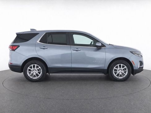 Used 2024 Chevrolet Equinox LT FWD image 9