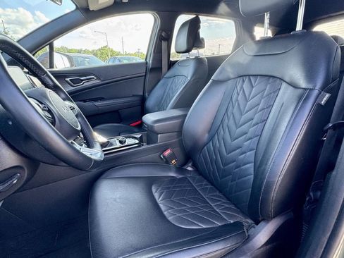 Used 2023 Kia Sportage X-Line AWD/4WD image 16