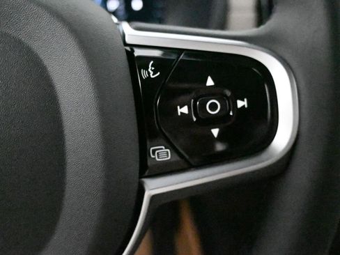 New 2026 Volvo XC90 B5 Plus image 19