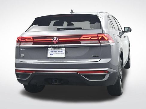 Used 2024 Volkswagen Atlas Cross Sport SE w/ Panoramic Sunroof Package AWD/4WD image 7