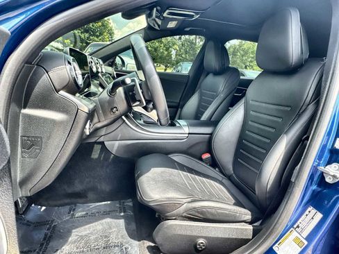 Used 2023 Mercedes-Benz C 43 AMG 4MATIC Sedan image 3