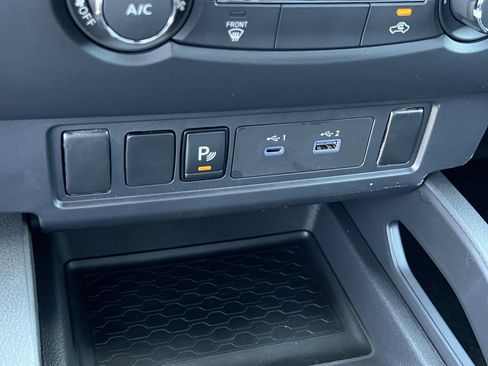 New 2026 Nissan Frontier SV w/ Tow Package RWD image 11