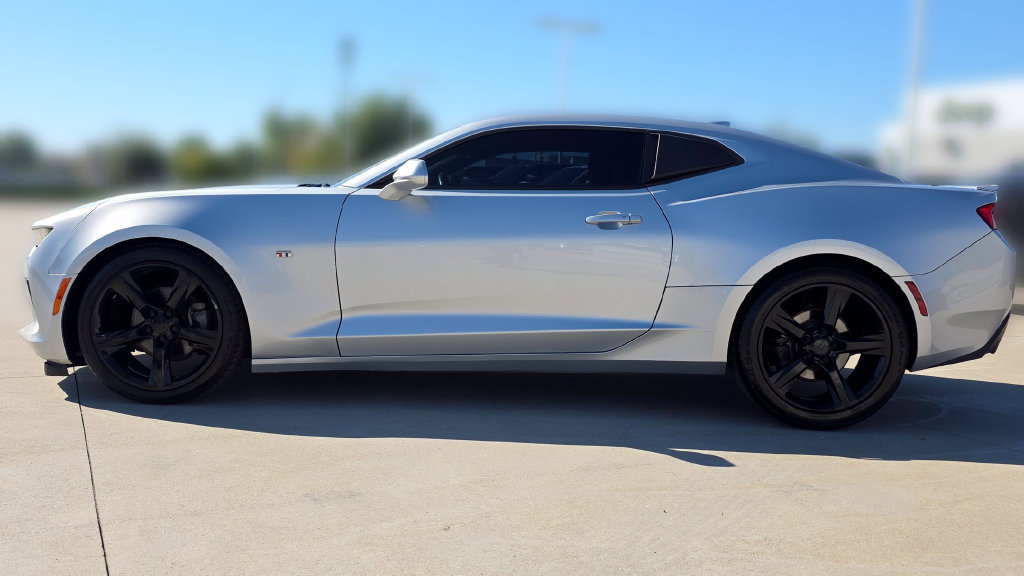 Used 2017 Chevrolet Camaro LT w/ RS Package RWD image 2