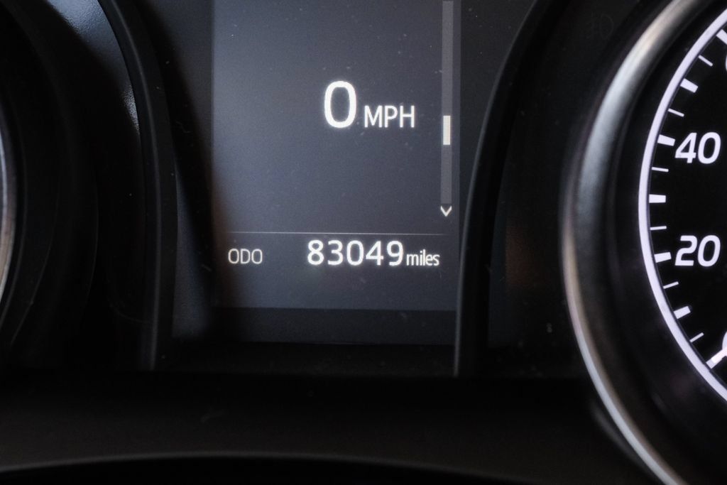Used 2023 Toyota Camry SE FWD image 15
