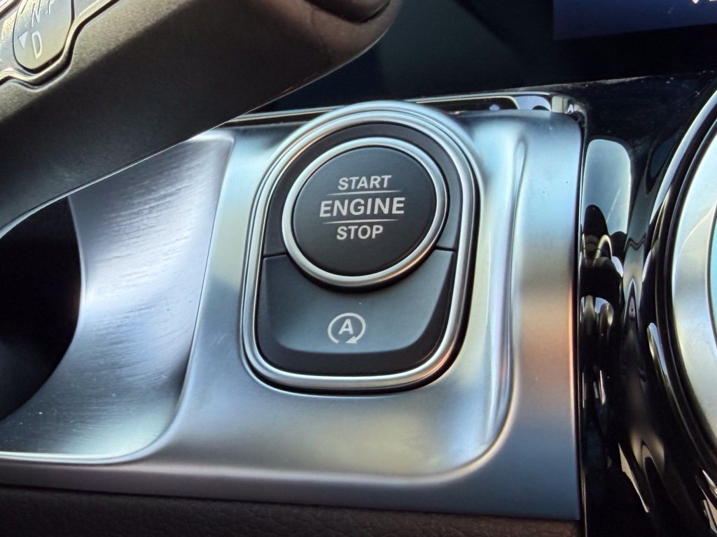 New 2026 Mercedes-Benz GLB 250 image 25
