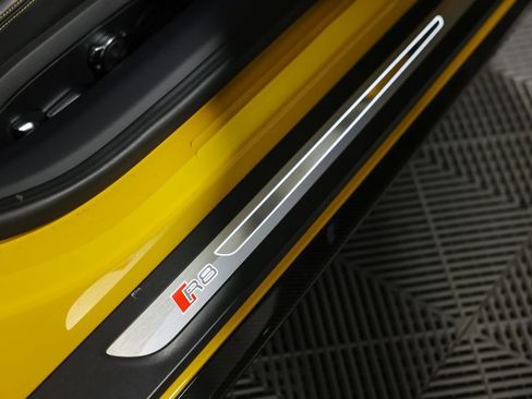 Used 2023 Audi R8 V10 performance image 24