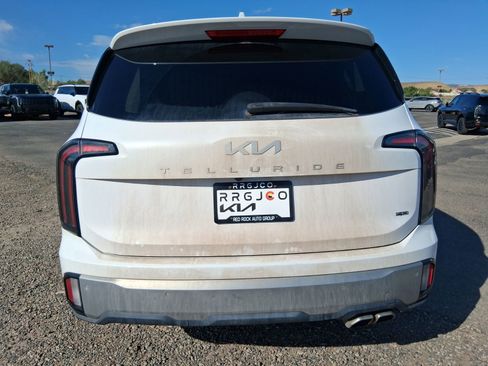 Used 2023 Kia Telluride SX AWD/4WD image 9