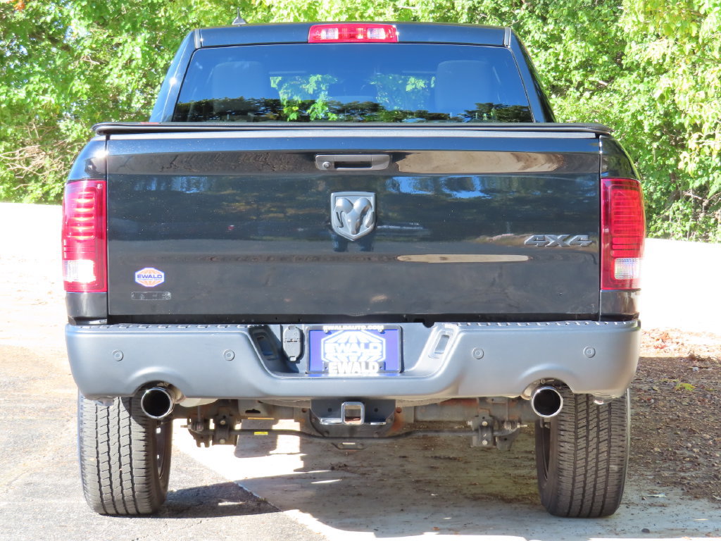 Used 2024 RAM 1500 Warlock w/ Electronics Group AWD/4WD image 17