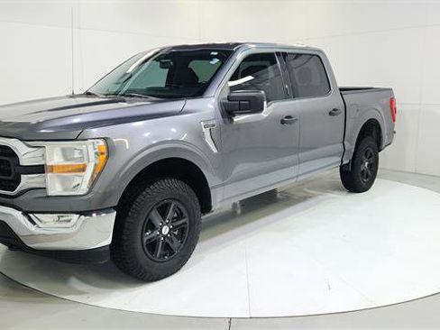 Used 2021 Ford F150 XLT w/ Equipment Group 301A Mid image 3