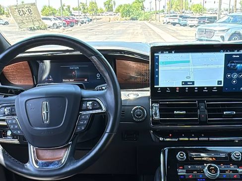 Used 2022 Lincoln Navigator Black Label AWD/4WD image 5