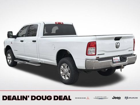 Used 2024 RAM 3500 Big Horn AWD/4WD image 4