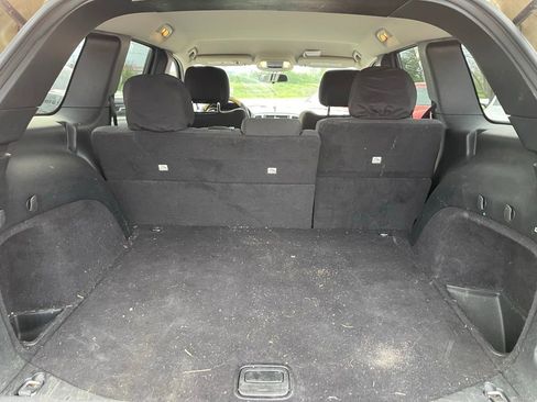 Used 2011 Jeep Grand Cherokee Laredo AWD/4WD image 10