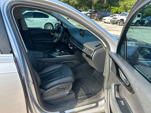 Used 2019 Audi Q7 3.0T Prestige w/ Prestige Package AWD/4WD image 10