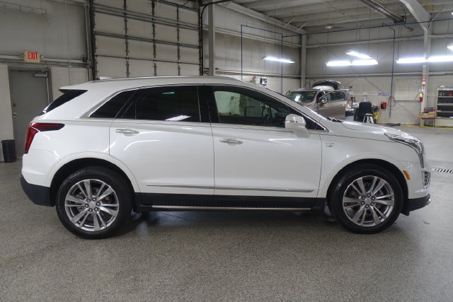 Used 2024 Cadillac XT5 Premium Luxury AWD/4WD image 8