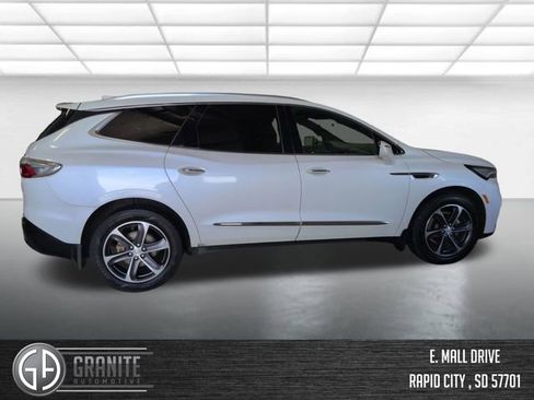 Used 2022 Buick Enclave Essence w/ Experience Buick Package AWD/4WD image 6