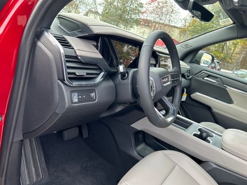 New 2026 GMC Acadia Elevation w/ Elevation Premium Package FWD image 28