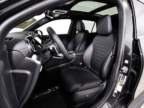 New 2026 Mercedes-Benz GLC 300 4MATIC image 4
